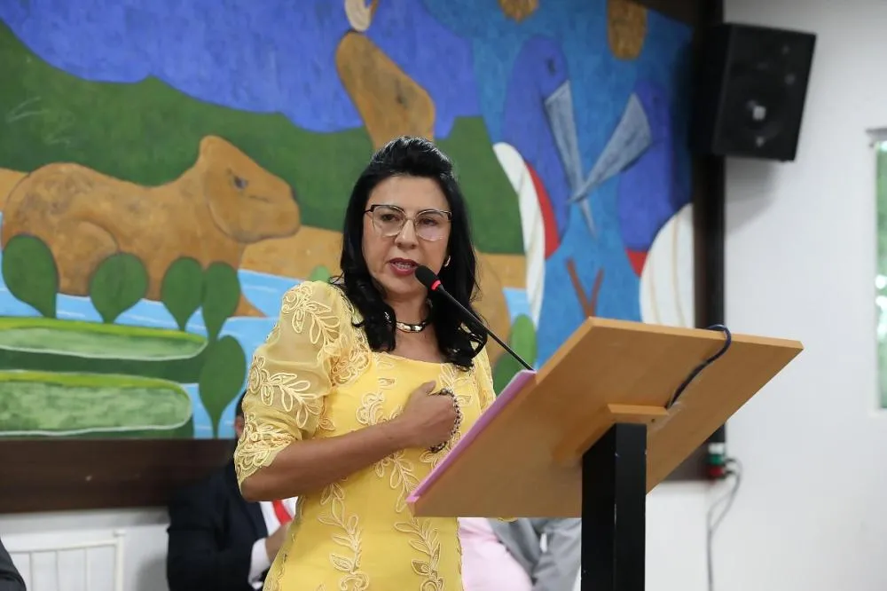 Justiça anula conclusões da CPI contra prefeita Eliene por violação ao direito de defesa