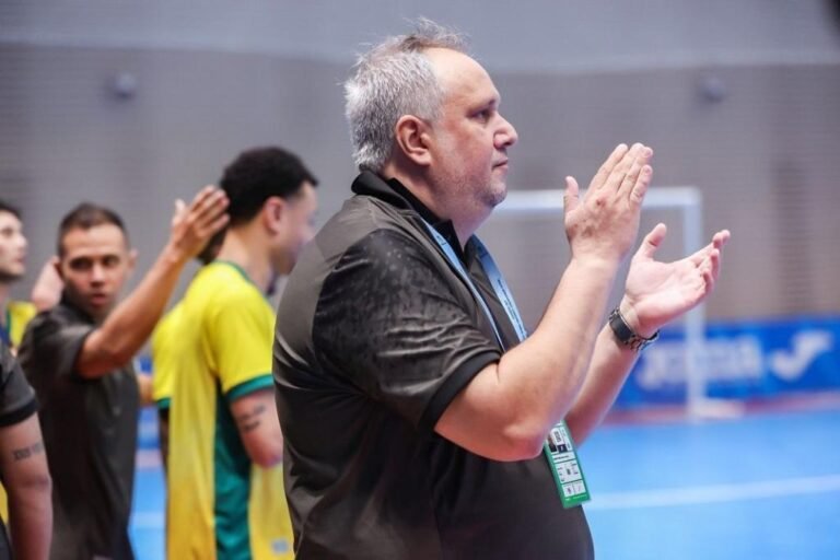 MARCOS PENNA - TREINADOR